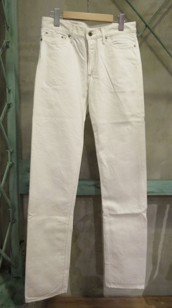 JAPAN BLUE JEANS / TAPERED (White Denim)