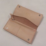 New Arrival 【SETTO】~"呼吸する革"の財布~